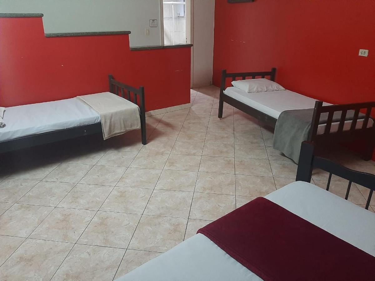 Knock Knock Hostel Curitiba Luaran gambar